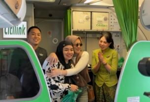 Citilink Indonesia Berbagi Kasih Sayang lewat Kue Tiramisu dalam Penerbangan Jakarta-Denpasar