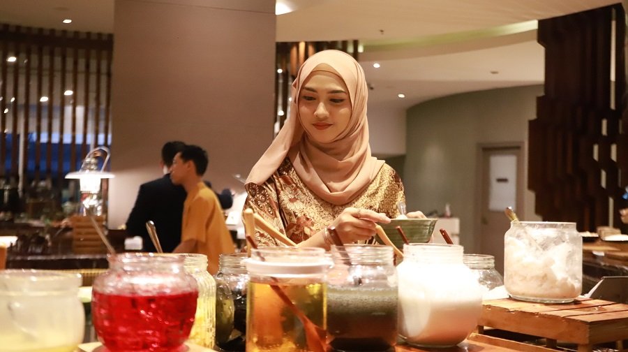 Eksplorasi Kuliner Timur Tengah di Novotel Tangerang