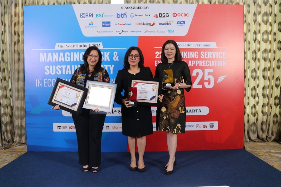 Danamon Terima Penghargaan pada Ajang Infobank Banking Service Excellence Awards 2025