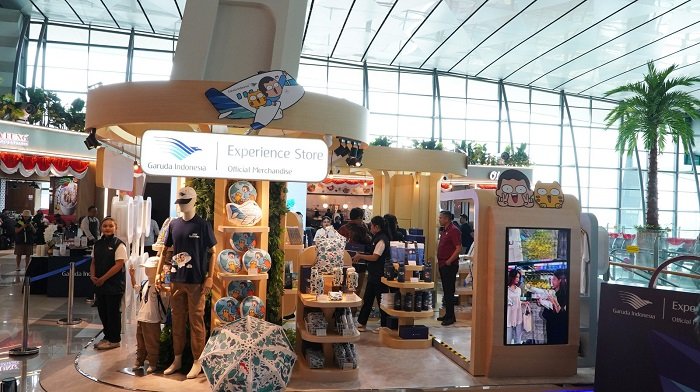 Garuda Indonesia Hadirkan Experience Store Pertama di Terminal 3 Soekarno-Hatta