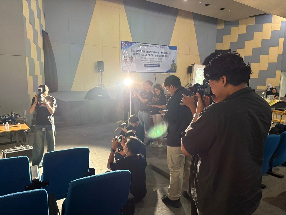 Dorong “Gampang Kerja”, 52 Fotografer Tangerang Lulus Sertifikasi