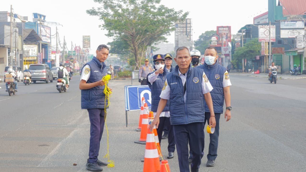 Jalan Raya Rawa Buntu Tangsel Direkayasa, Dishub Uji 2 Titik U-Turn